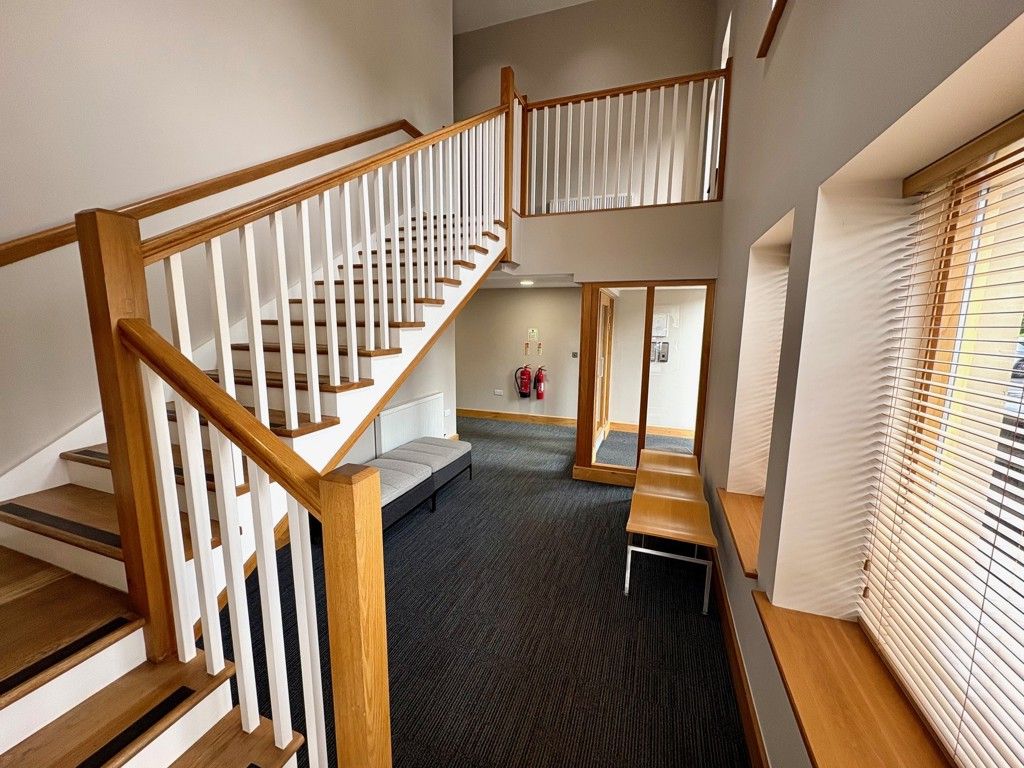 Property photo 2 of 11 2