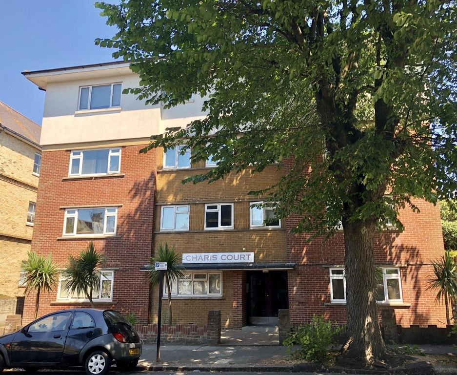 Property photo 1 of 5