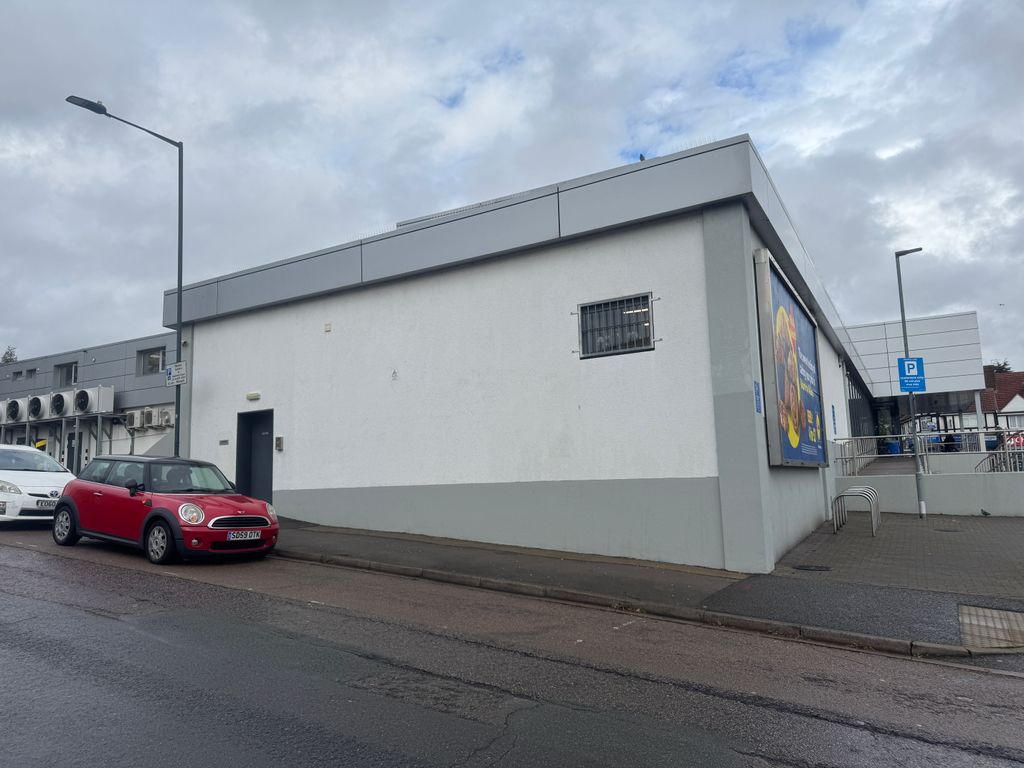 Property photo 3 of 9