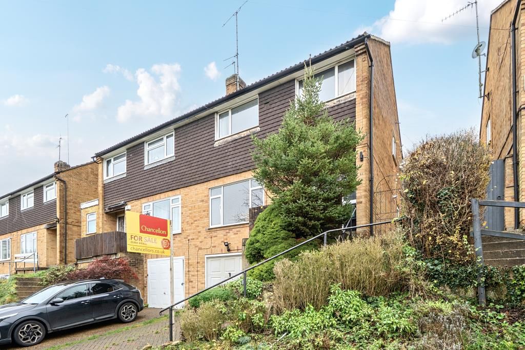 Property photo 1 of 16 External