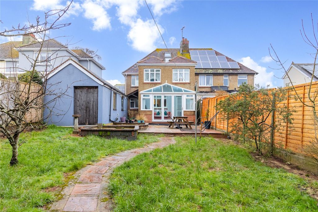 Property photo 2 of 34 Picture No. 56