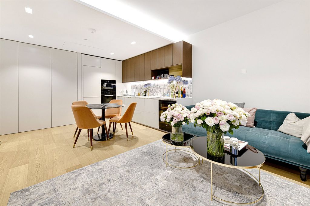 Property photo 2 of 13 Picture No. 25