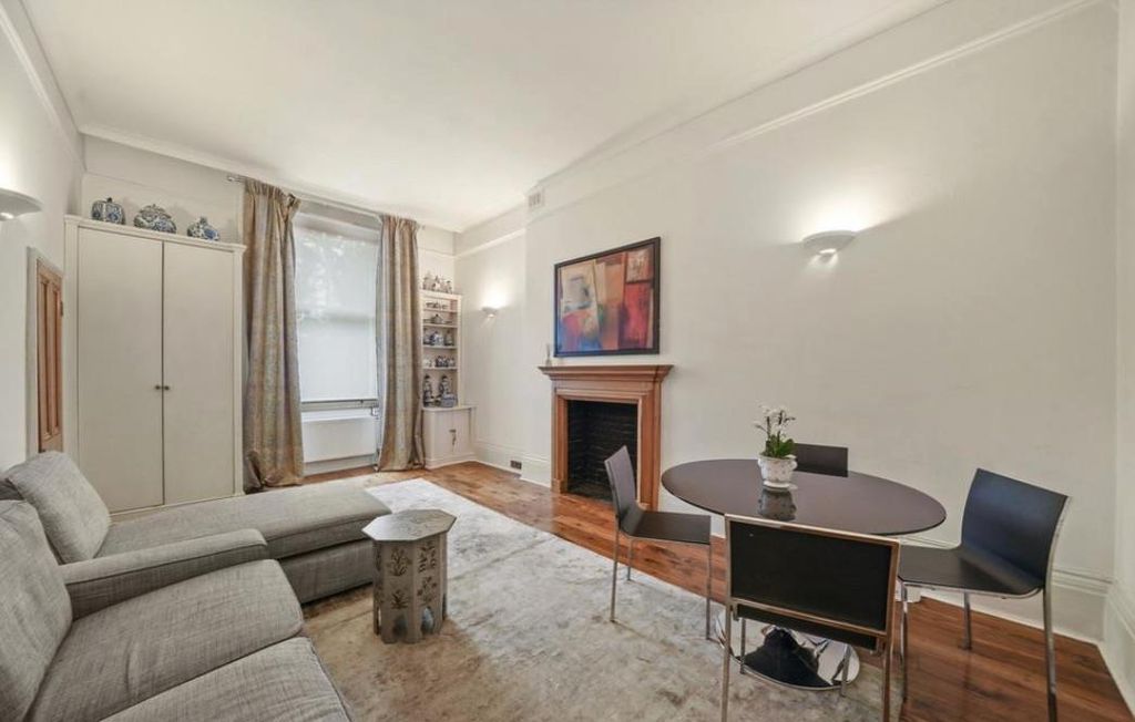 Property photo 1 of 4