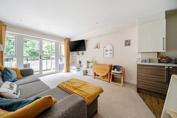 Property photo 1 of 14