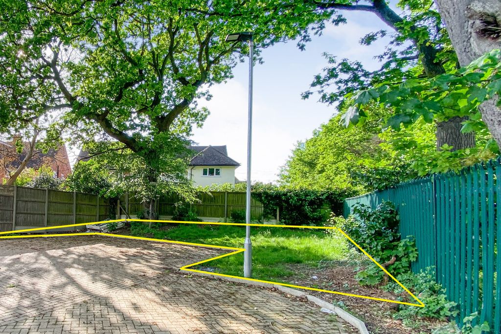 Property photo 3 of 3 Land At Banbury Close (R/O 23 Hedge Hill), Enfield En2 8Bl