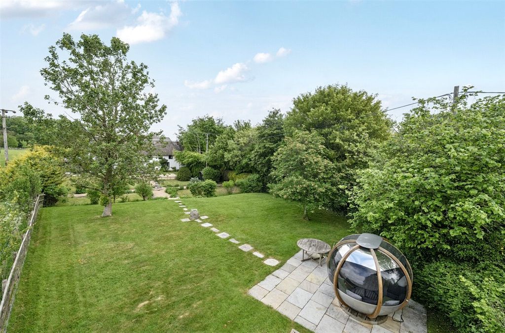 Property photo 2 of 17 Picture No. 07