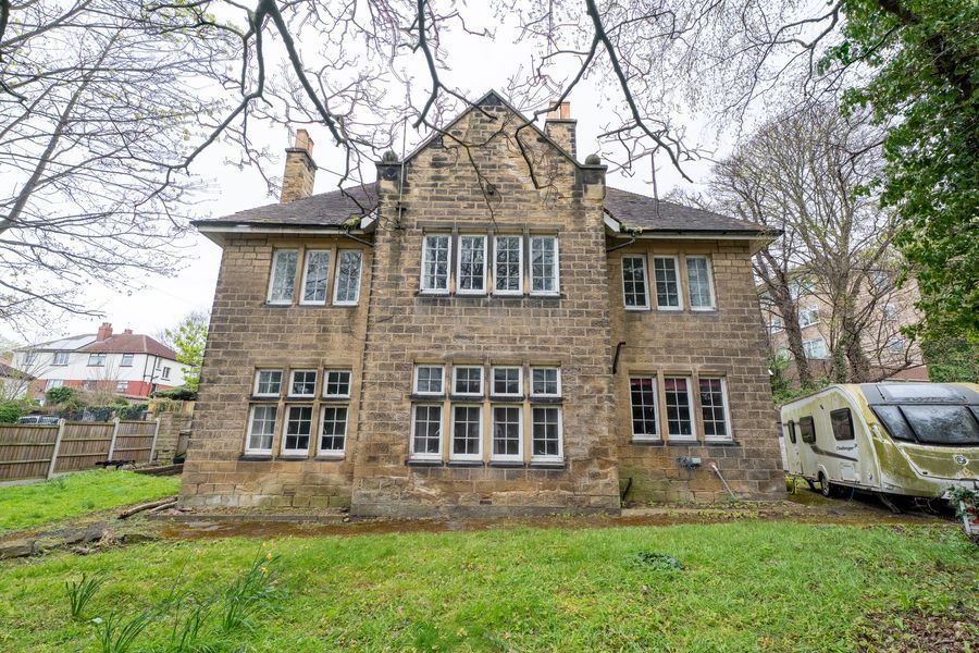 Property photo 1 of 20