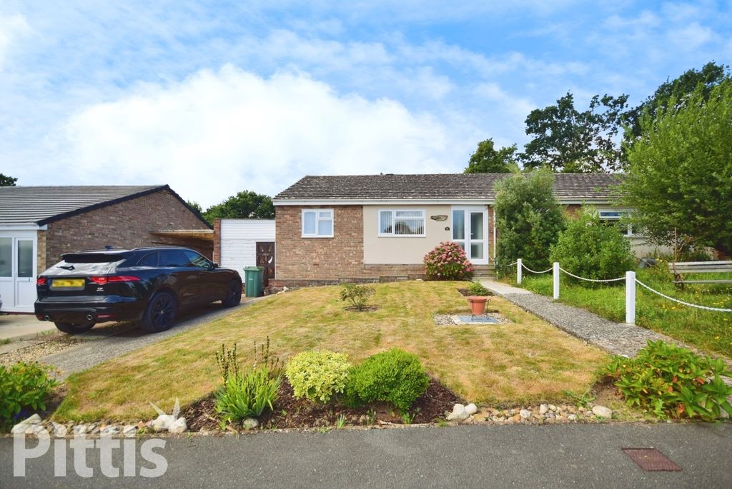 Property photo 2 of 13 Front