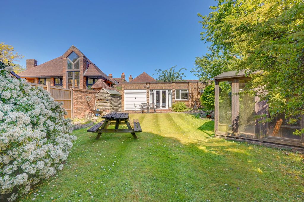 Property photo 2 of 22