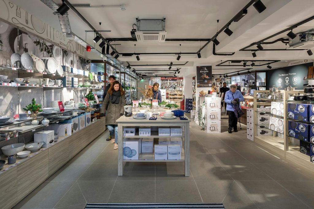 Property photo 3 of 6 02Guildford.Jpg