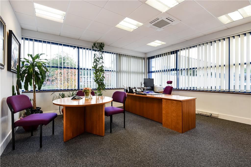 Property photo 2 of 6 Photo 4