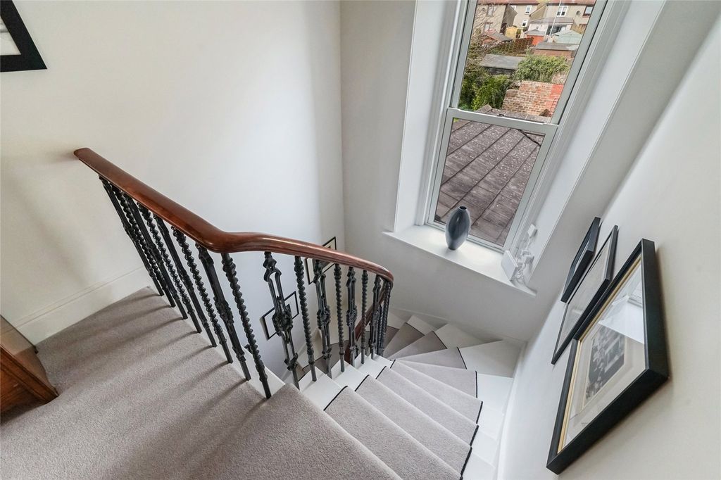 Additional image 12 of 3 bed semi-detached house for saleWalker Terrace, Tillicoultry, Clackmannanshire FK13