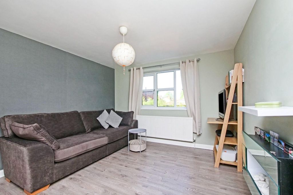 Property photo 2 of 12 2.Jpg