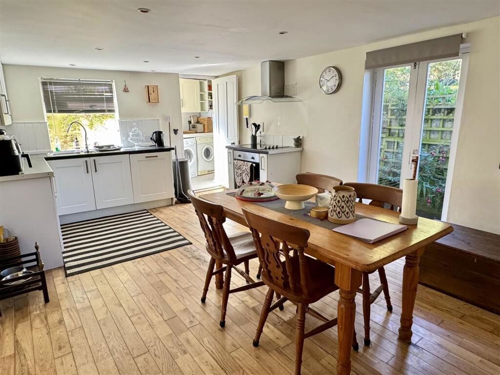 Property photo 3 of 30