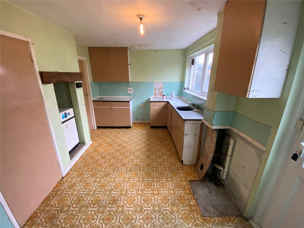 Property photo 3 of 22 Picture No. 12