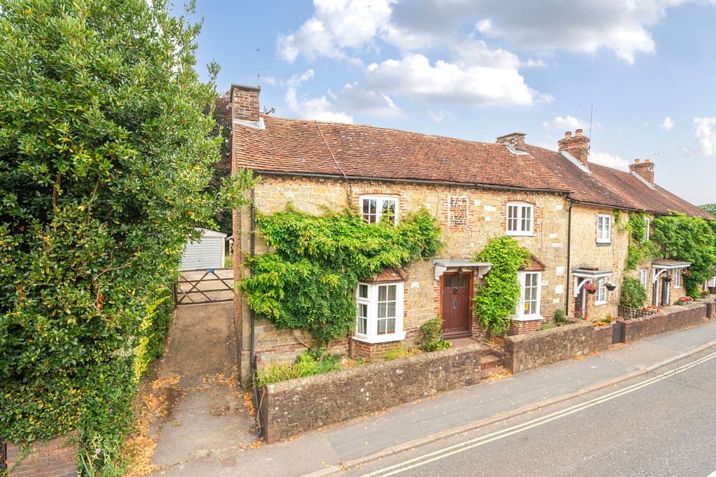 Property photo 1 of 8 1