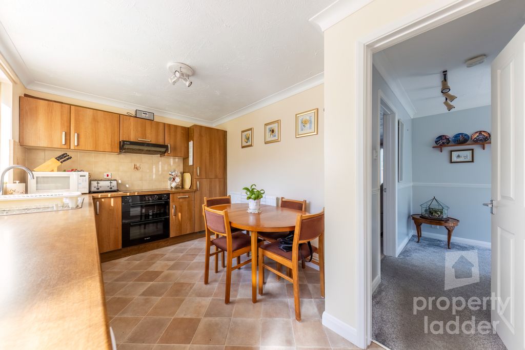 Property photo 3 of 19 Pl -23