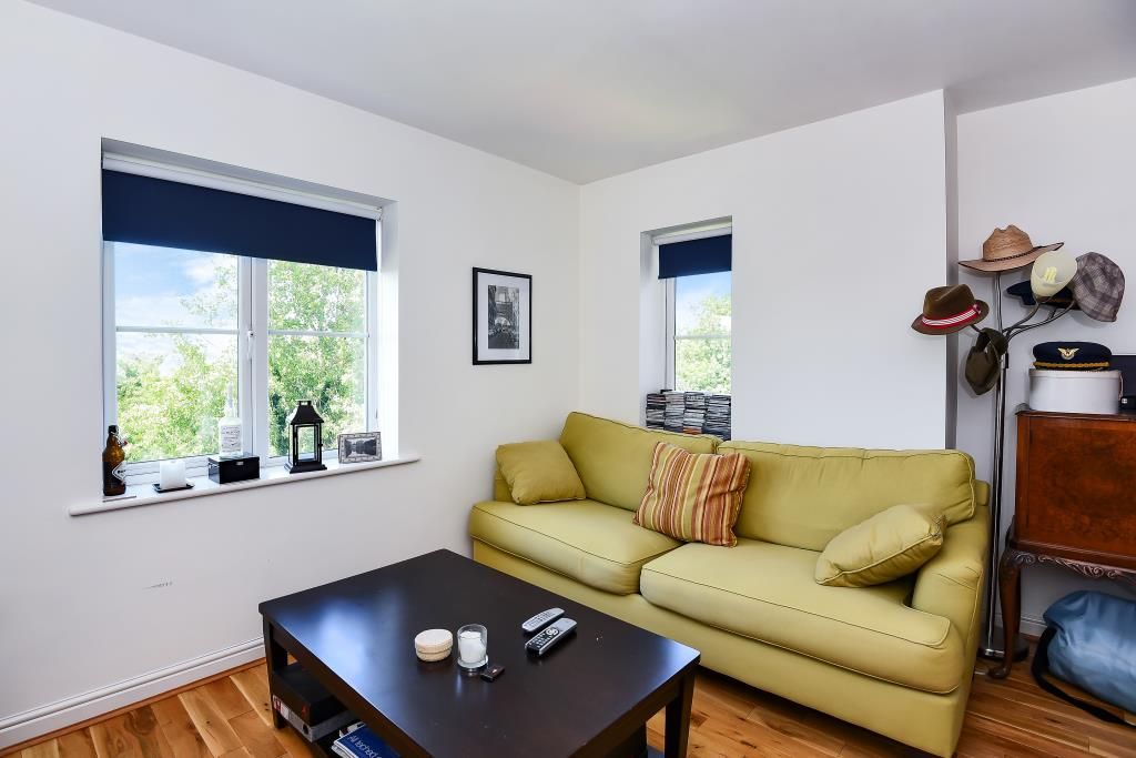 Property photo 2 of 11 Reception Room