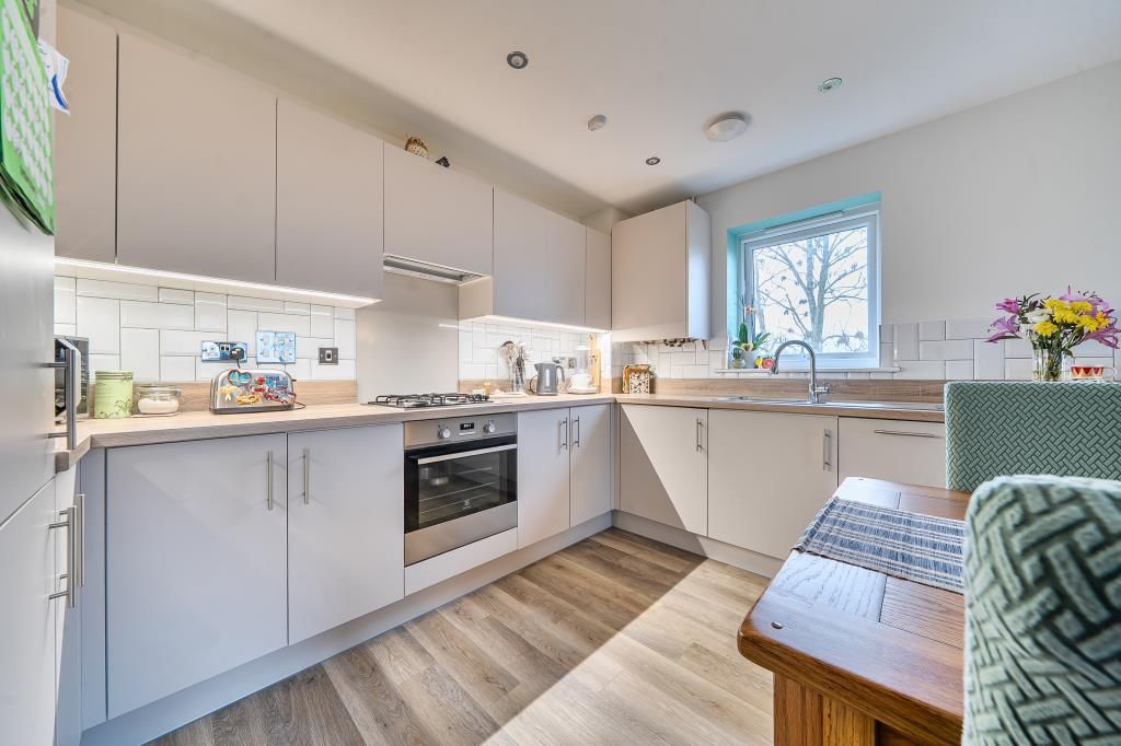 Property photo 2 of 20 Kitchen