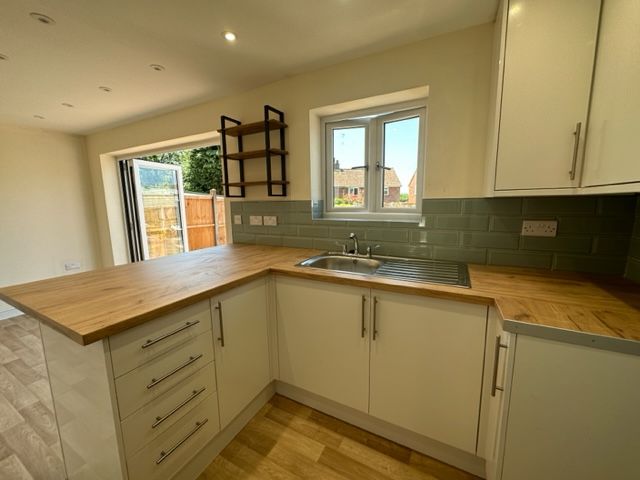 Property photo 3 of 21 Image