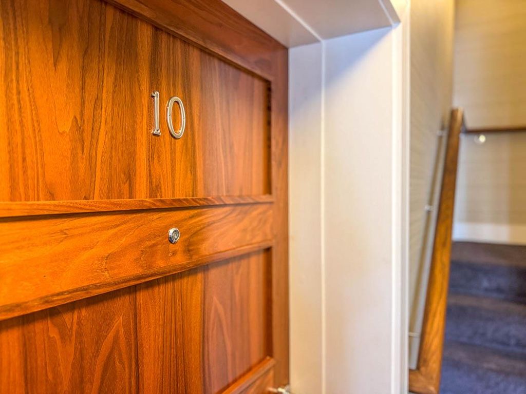 Property photo 3 of 18 10 St Ninians Court, Douglas (16).Jpg