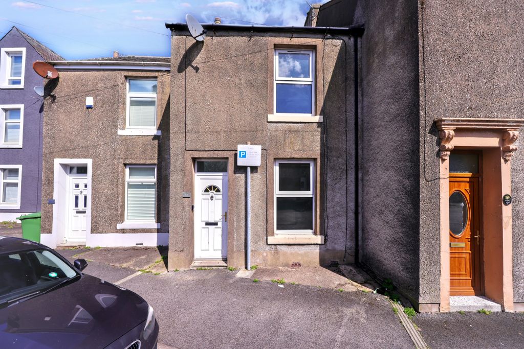 Property photo 1 of 19 24 Gladstone Street, Workington, Cumbria, Ca14 2Xh