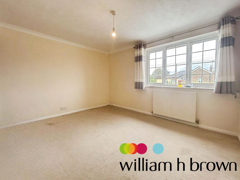 Property photo 3 of 6 Bedroom 1