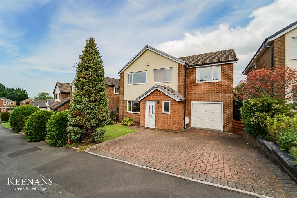 Property photo 1 of 39