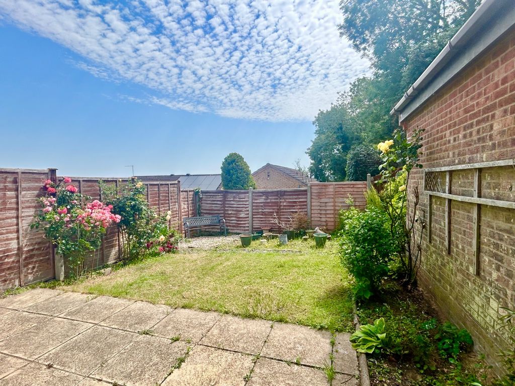 Property photo 2 of 20 4772614