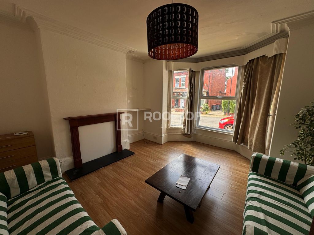 Property photo 3 of 16 Property Photo