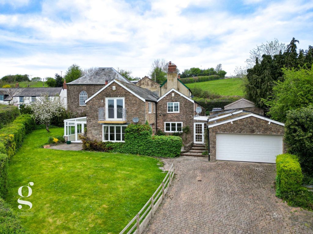 Property photo 1 of 26