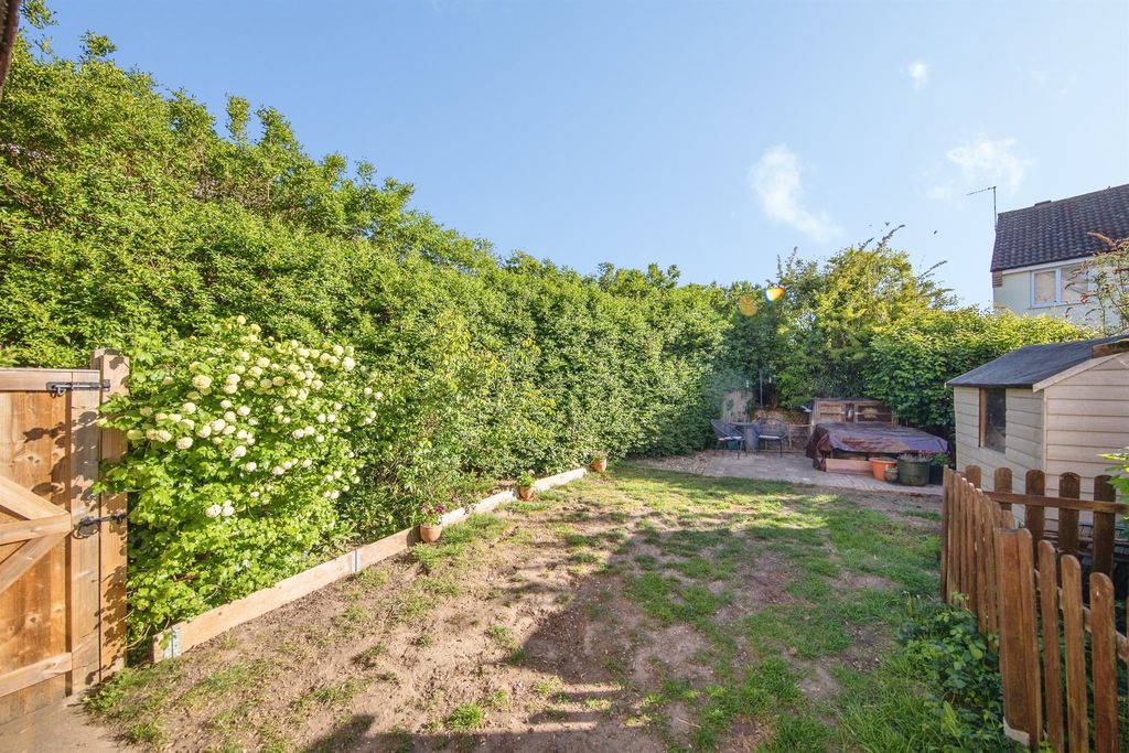 Property photo 2 of 14