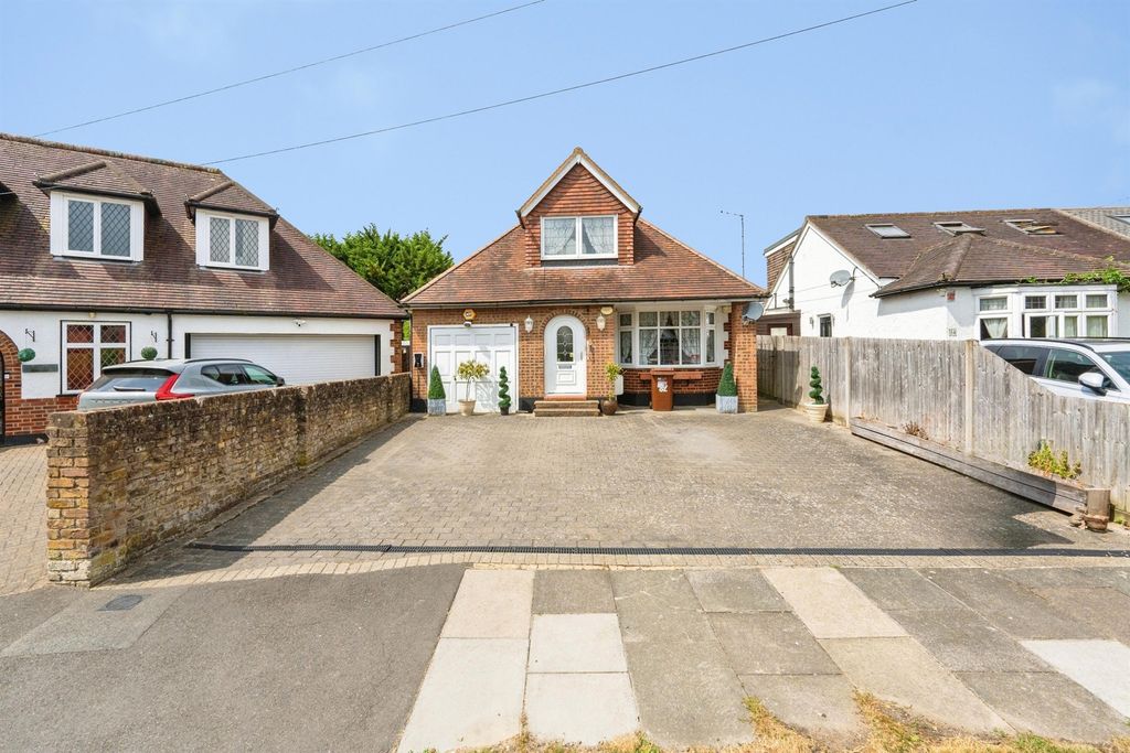 Property photo 1 of 30