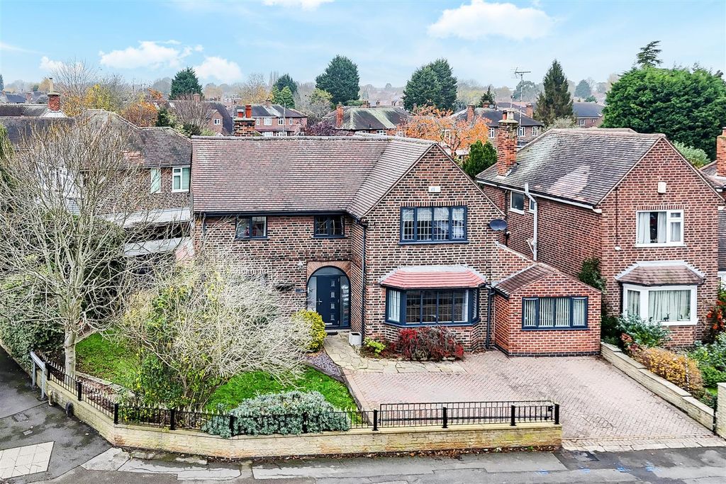 Property photo 1 of 31 609.Jpg