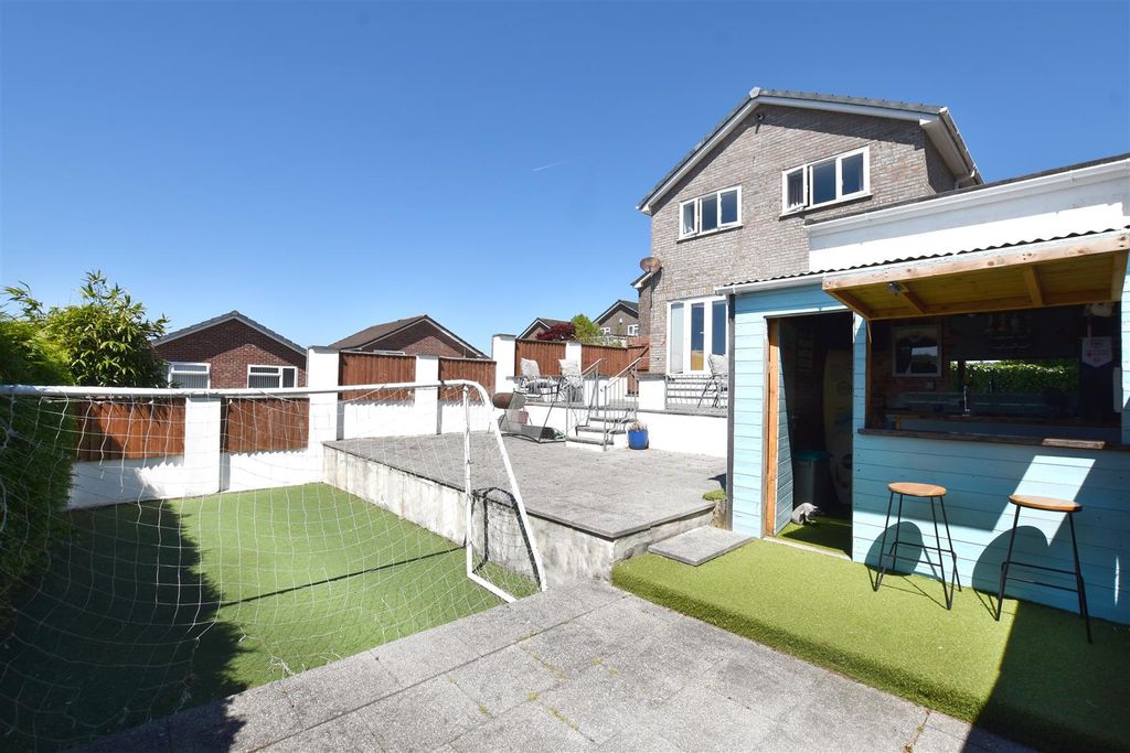 Property photo 3 of 16 Rear Garden Lynmouth.Jpg