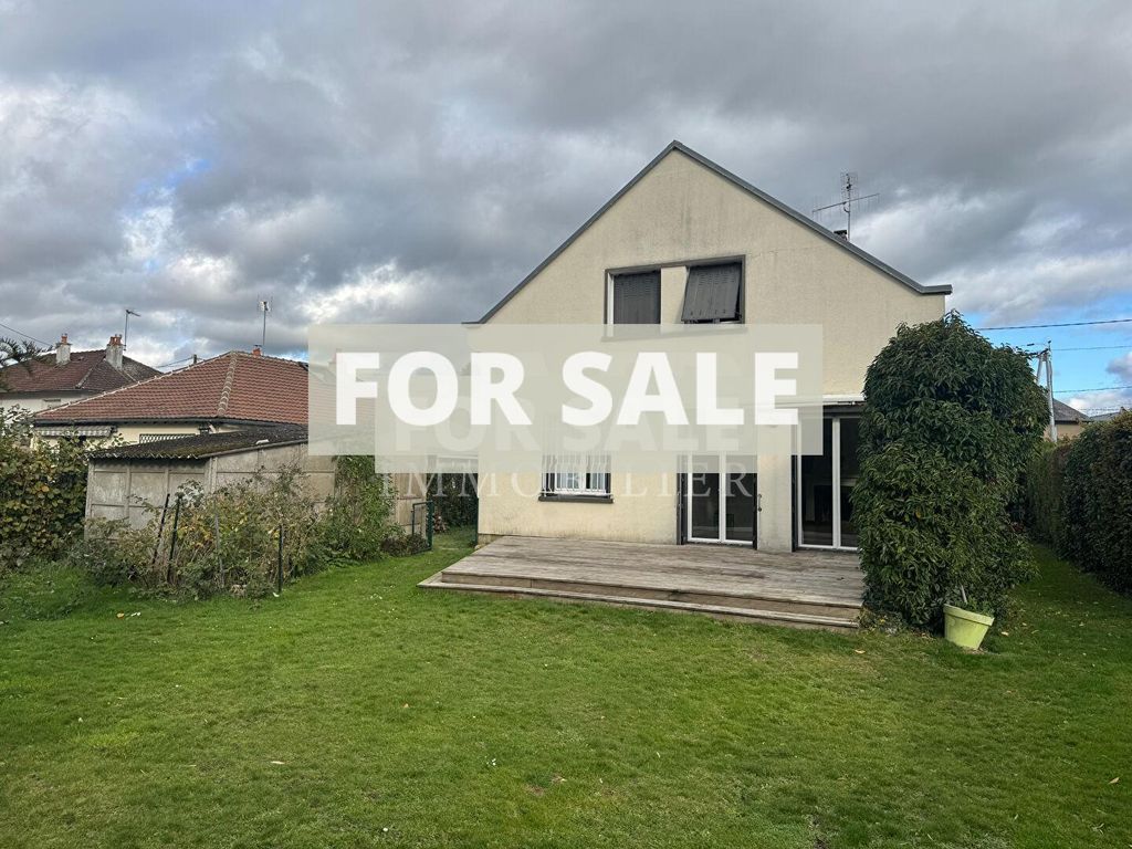 Property photo 1 of 11