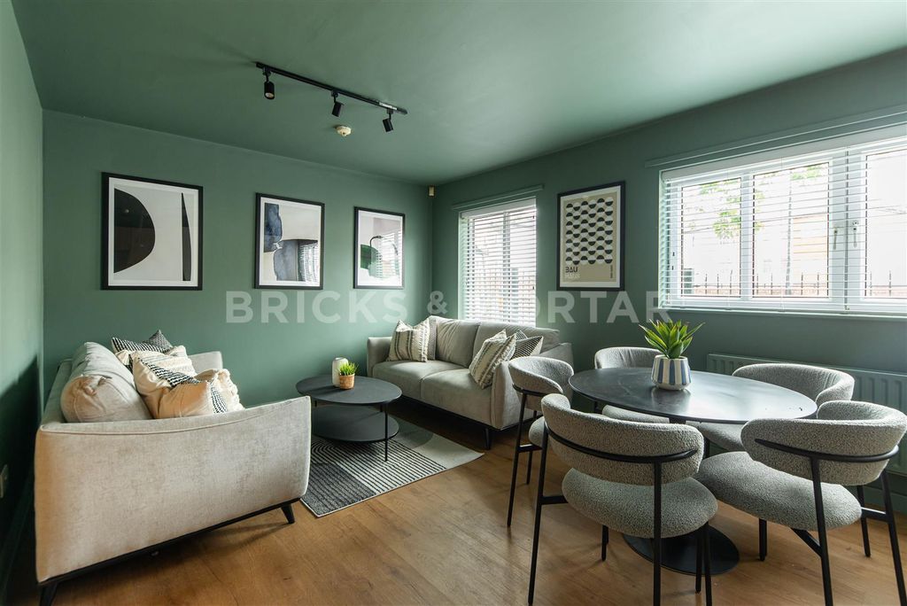 Property photo 1 of 18 6Dw3Was5902Ir3Exldoezq.Jpg