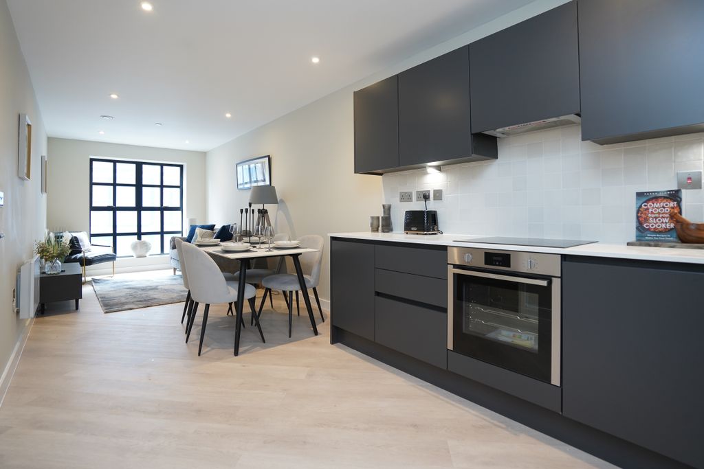 Property photo 3 of 10 View