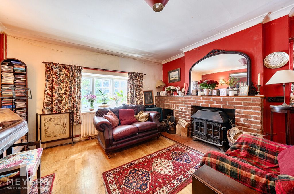 Property photo 2 of 14