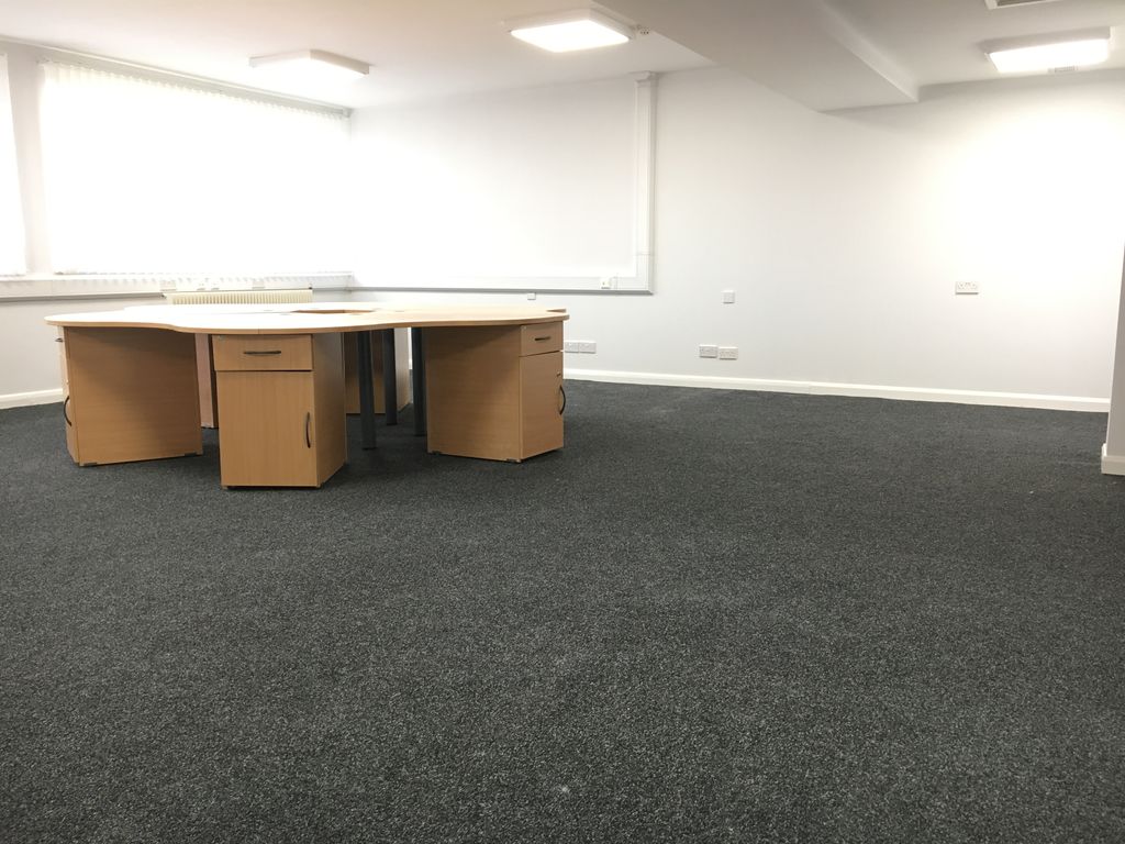 Property photo 2 of 3