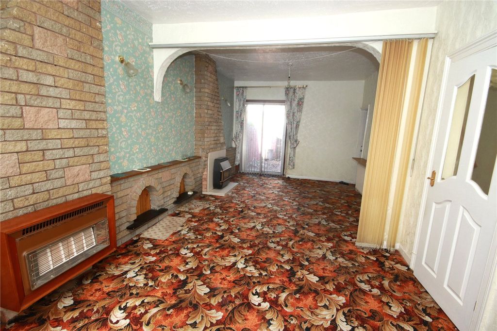 Property photo 3 of 16 Picture No. 04