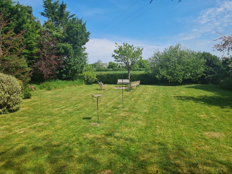 Property photo 2 of 33 Photo 34