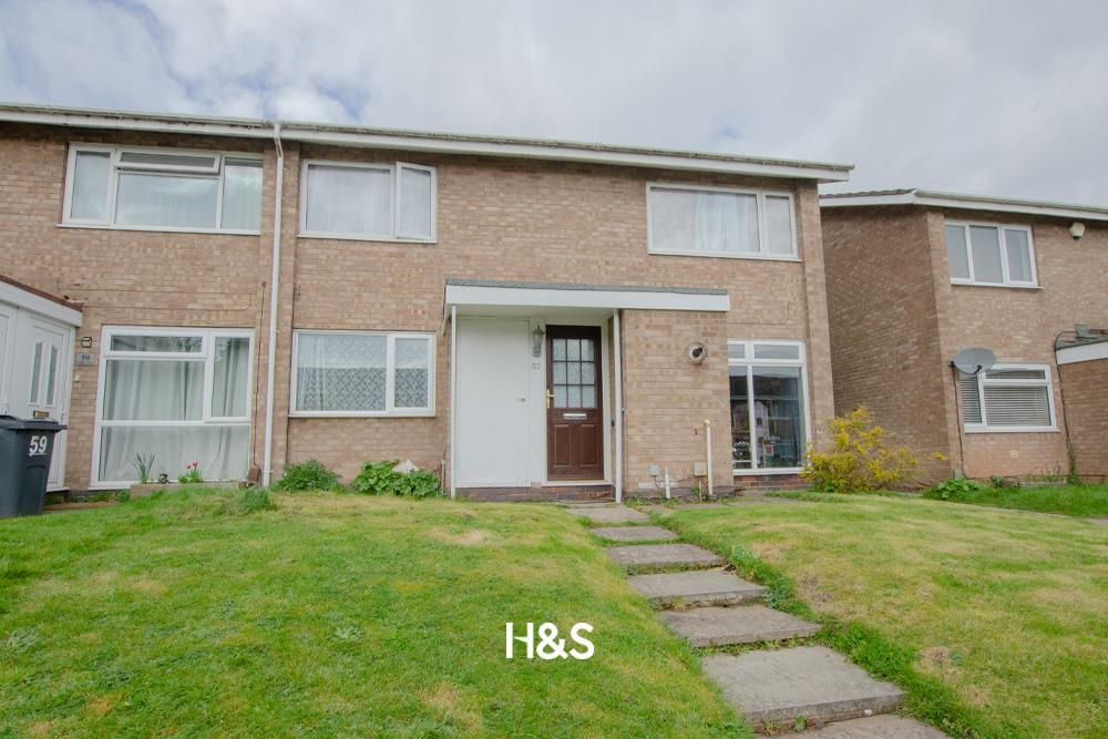 Property photo 1 of 9 57 Selby - Front.Jpg