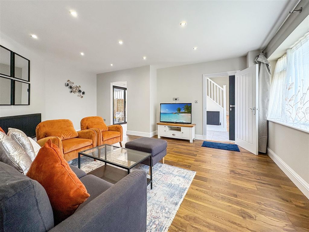 Property photo 3 of 16 A4c71c180641Bb011c23021A53Da5Bca0B54Fa31.Jpg