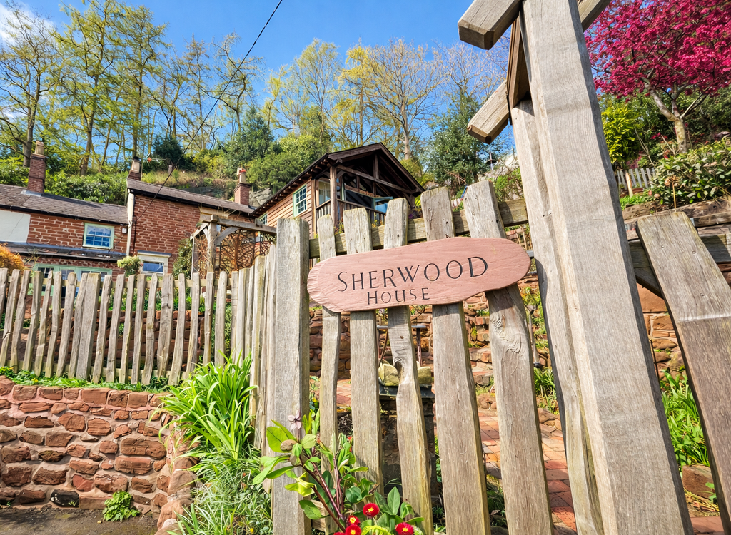 Property photo 2 of 32