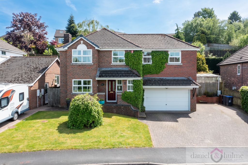Property photo 1 of 49 27 Cheddleton Park Avenue-51