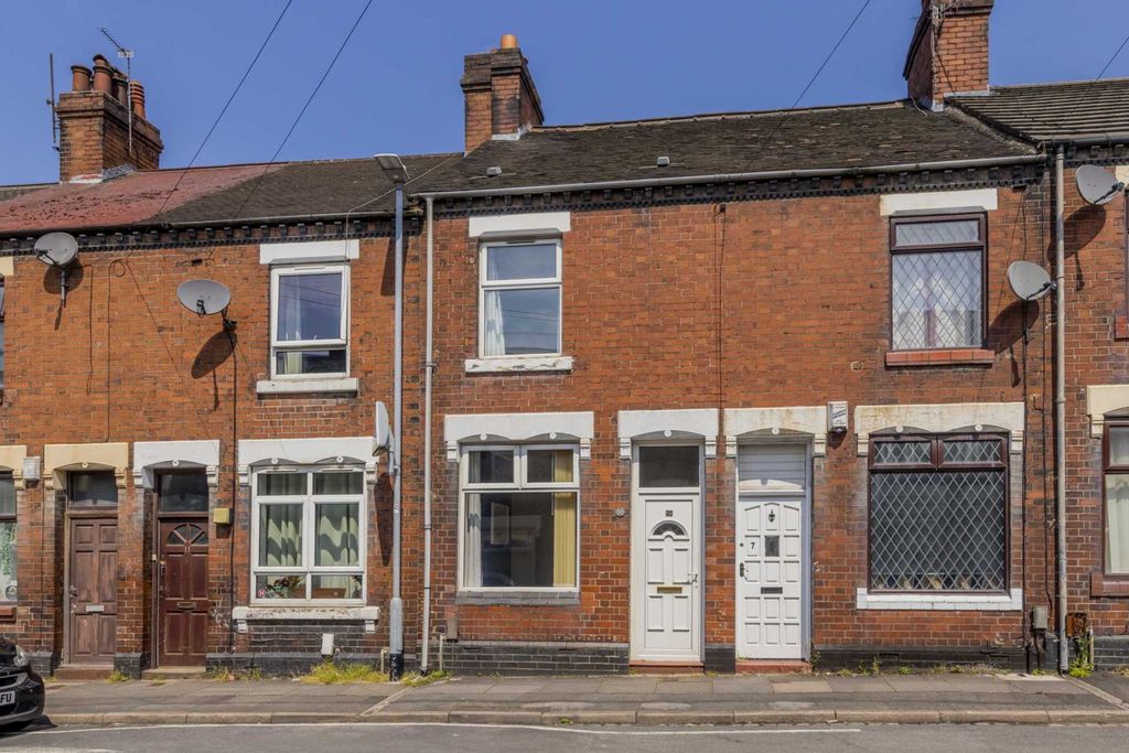 Property photo 1 of 10