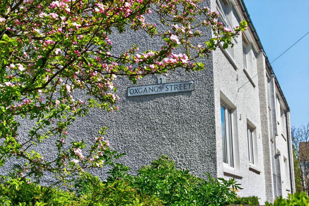 Additional image 32 of 2 bed flat for saleOxgangs Street, Edinburgh EH13