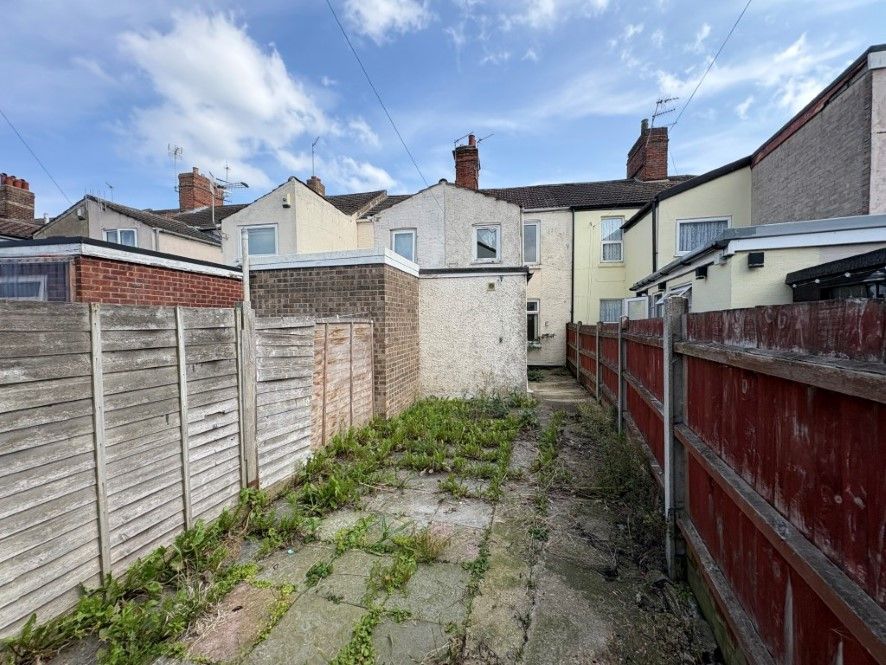 Property photo 2 of 17