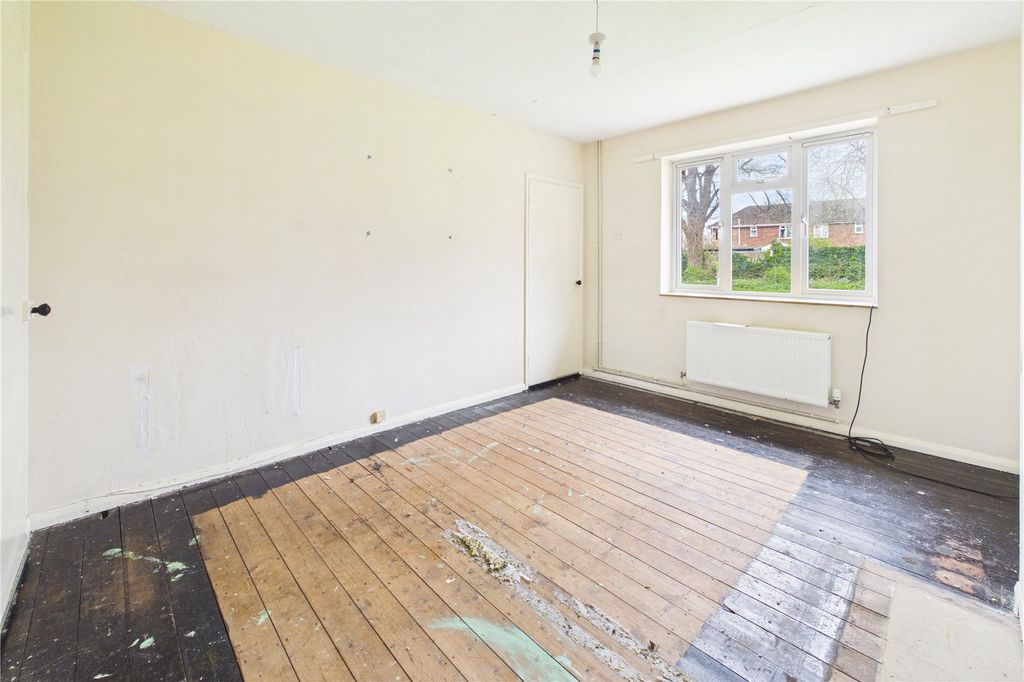 Property photo 2 of 14 Living/Dining Room